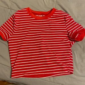 Cropped Red and White tee